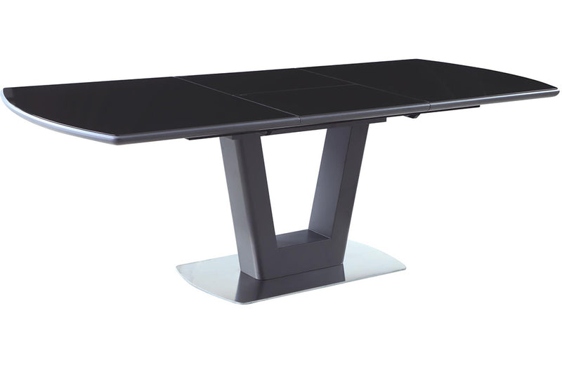 Suri Dining Table