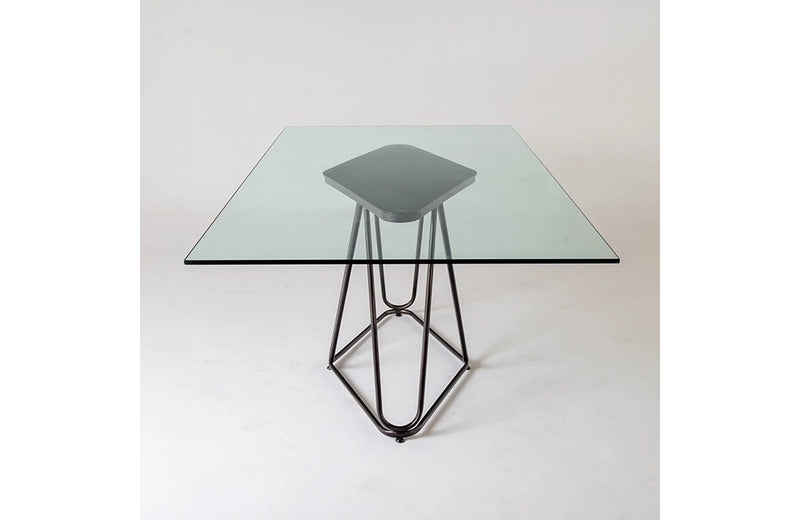 Milo Table Base