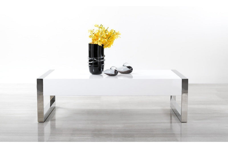 115 A Modern Coffee Table White