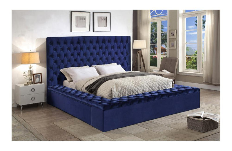 Dacia Navy Storage Bed