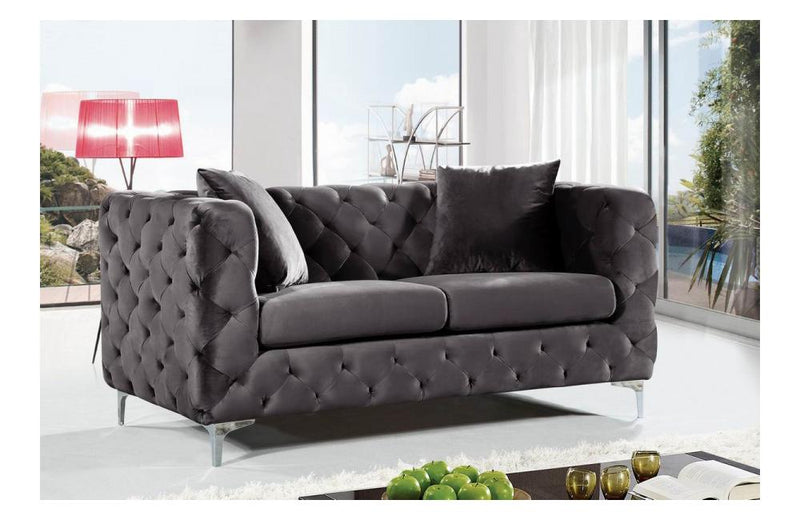 Ebba Grey Love Seat