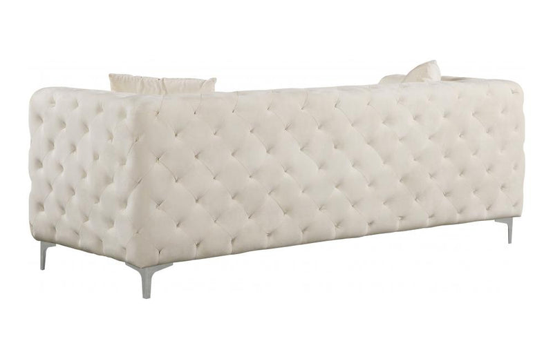 Ebba Cream sofa