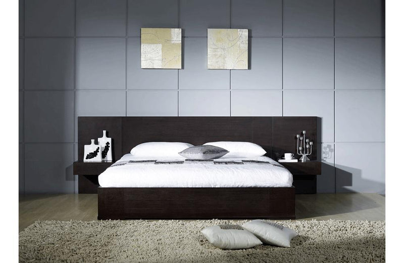 Agalia Bed