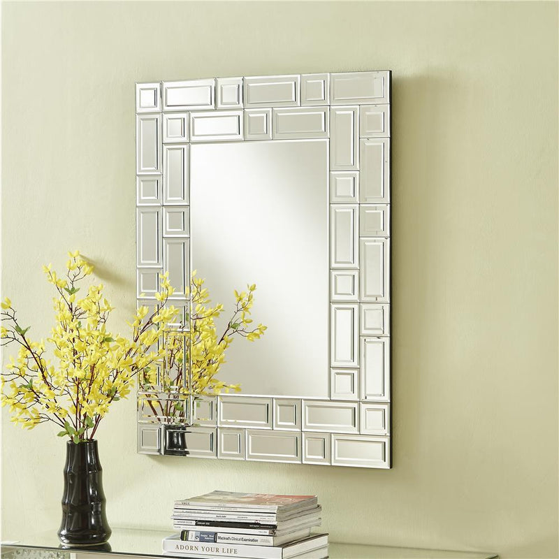 Modern Rectangle Mirror in Clear