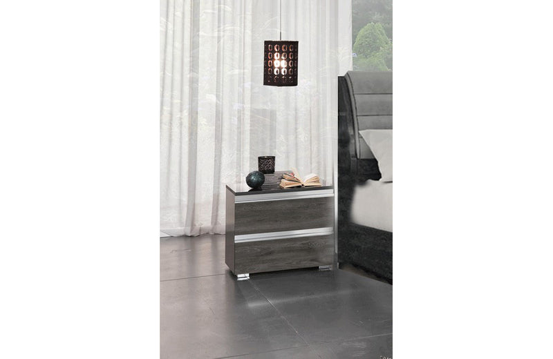 Griffin Modern Nightstand