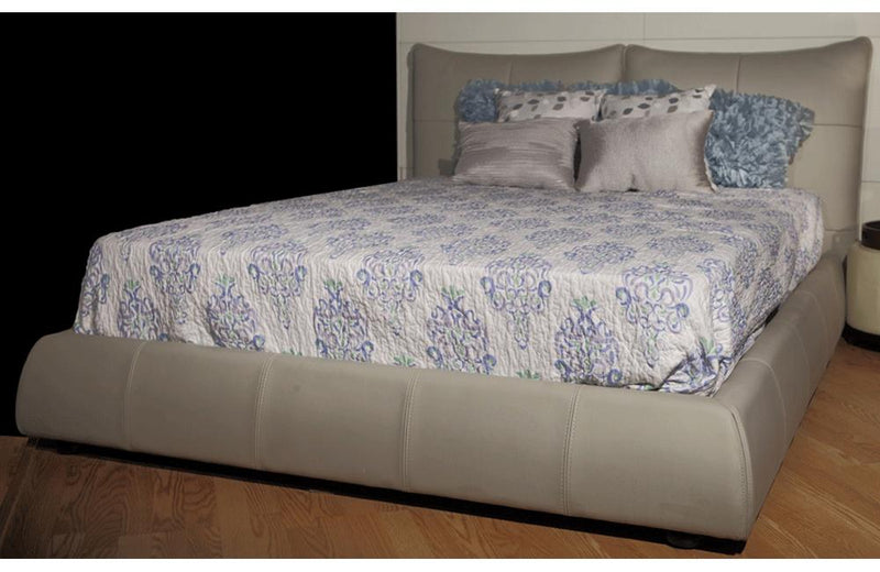 Callia Bed