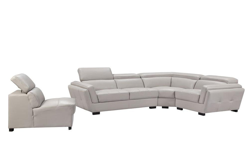 2566 Sectional Sofa