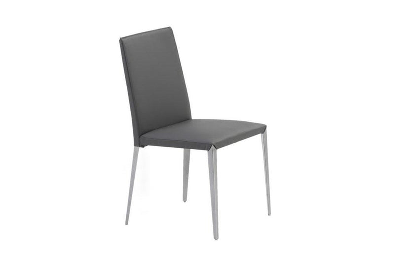 Nayeli Upholsterd Chair