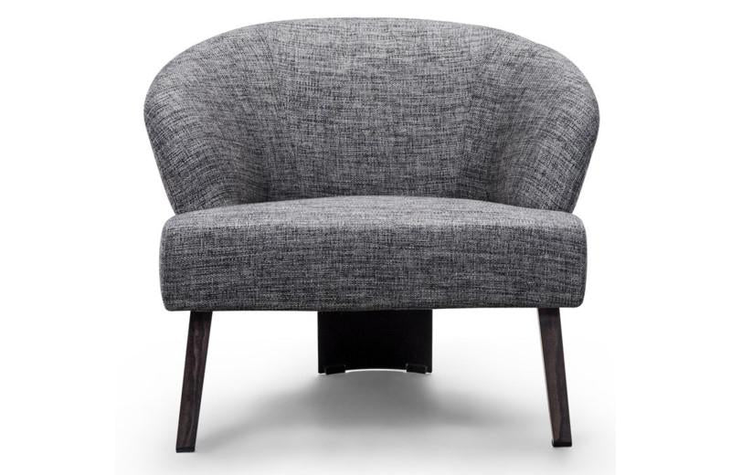 Ruben Upholsterd Lounge Chair