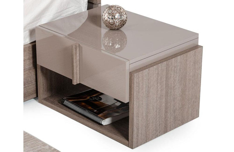 Marcela Italian Modern Nightstand