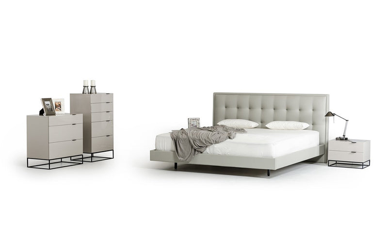 Modrest Hera Modern Grey Leatherette Bed