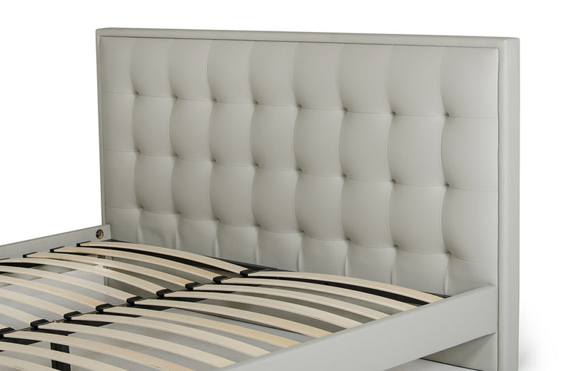 Modrest Hera Modern Grey Leatherette Bed